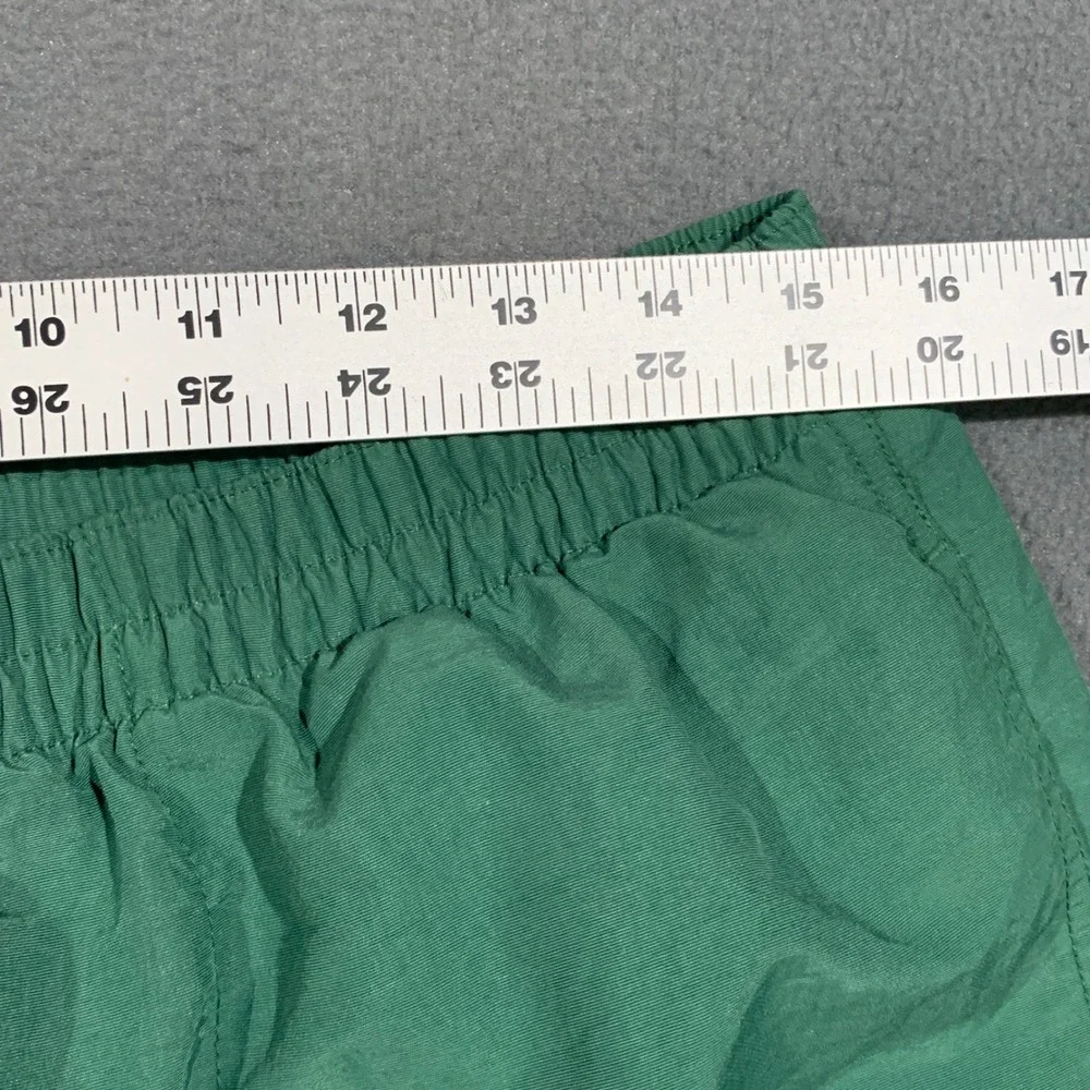 Woolrich Swim Trunks Mens Medium Grass Green Nylon Mesh Lined Vintage Shorts